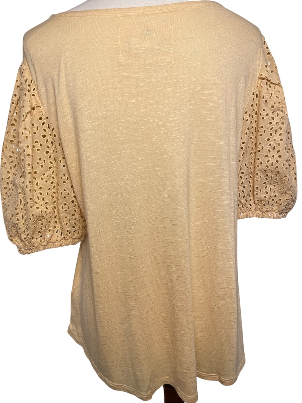 Women's Pale Yellow Puff-Sleeve Knit Top - Picture 4 of 6